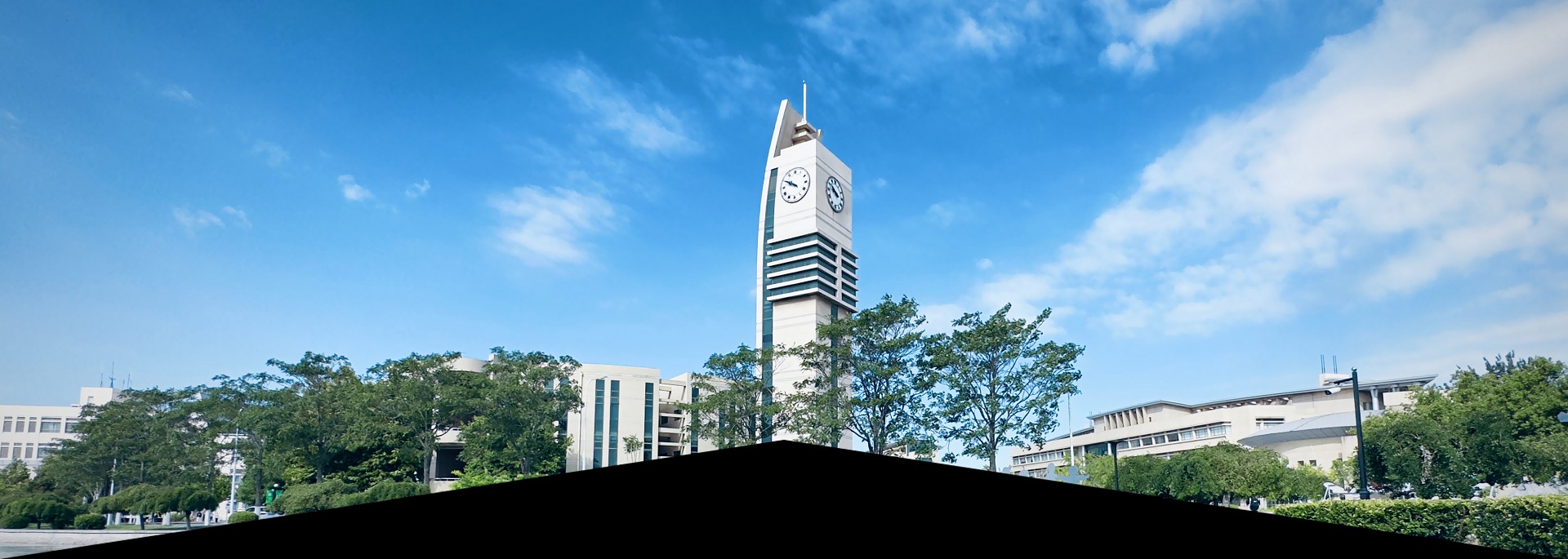 Standardized Examination Clock System at Civil Aviation University of China